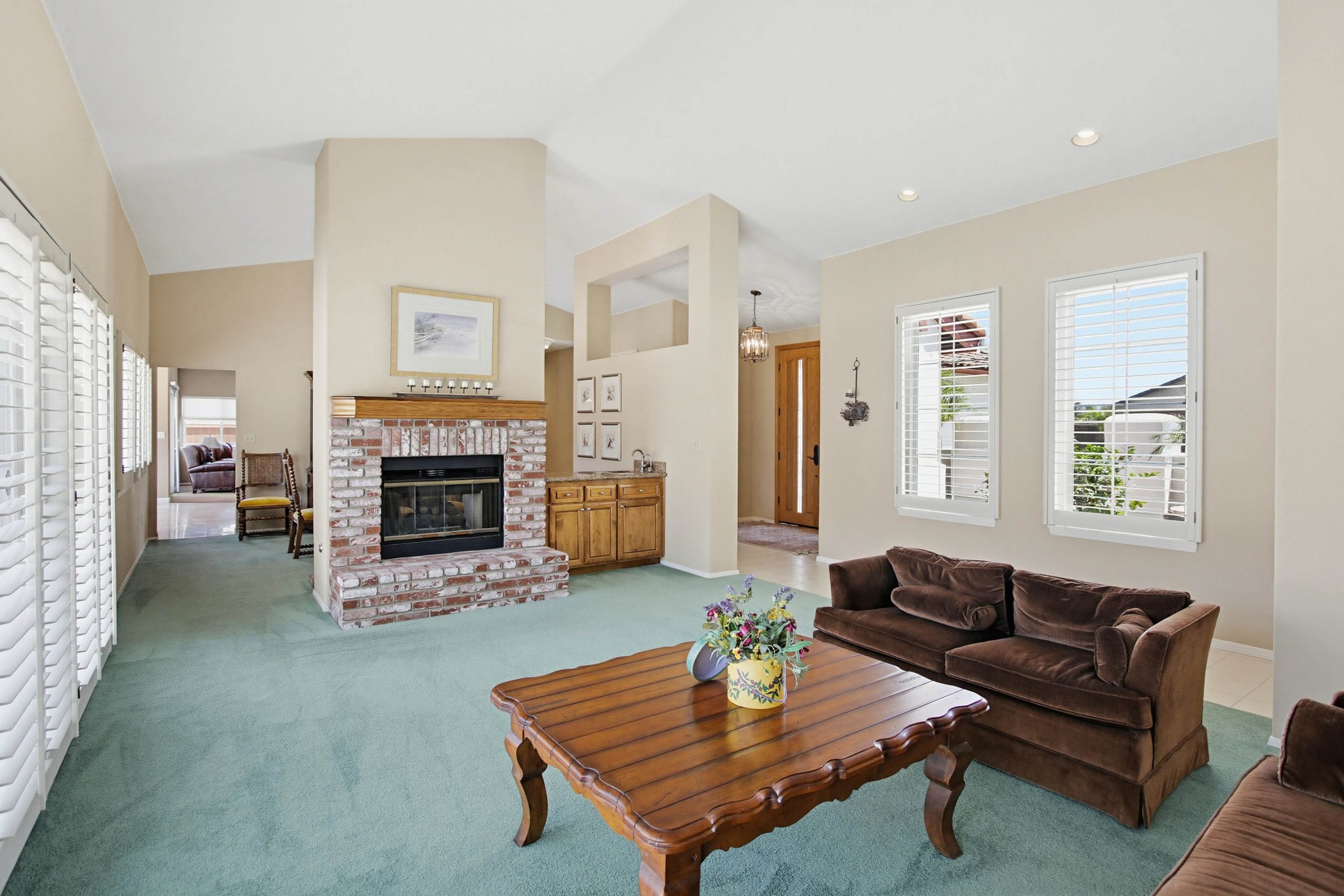 Virtual tour photo 7 of 41 for 2071 Winamar Pl