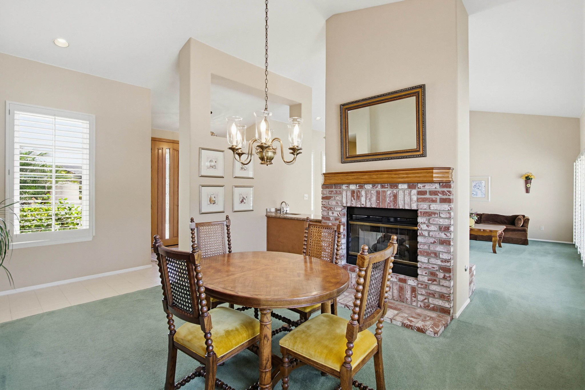 Virtual tour photo 9 of 41 for 2071 Winamar Pl