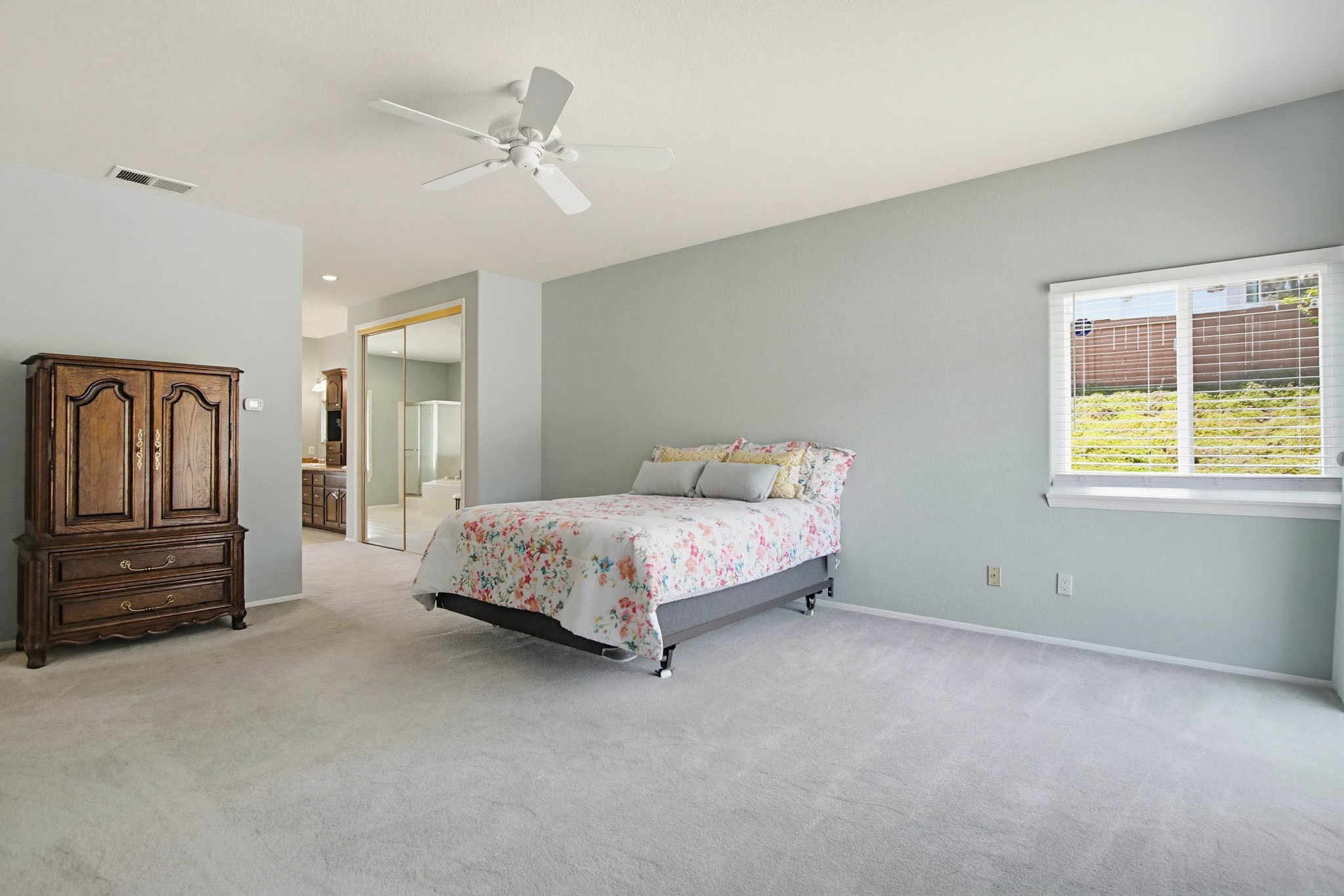 Virtual tour photo 29 of 41 for 2071 Winamar Pl