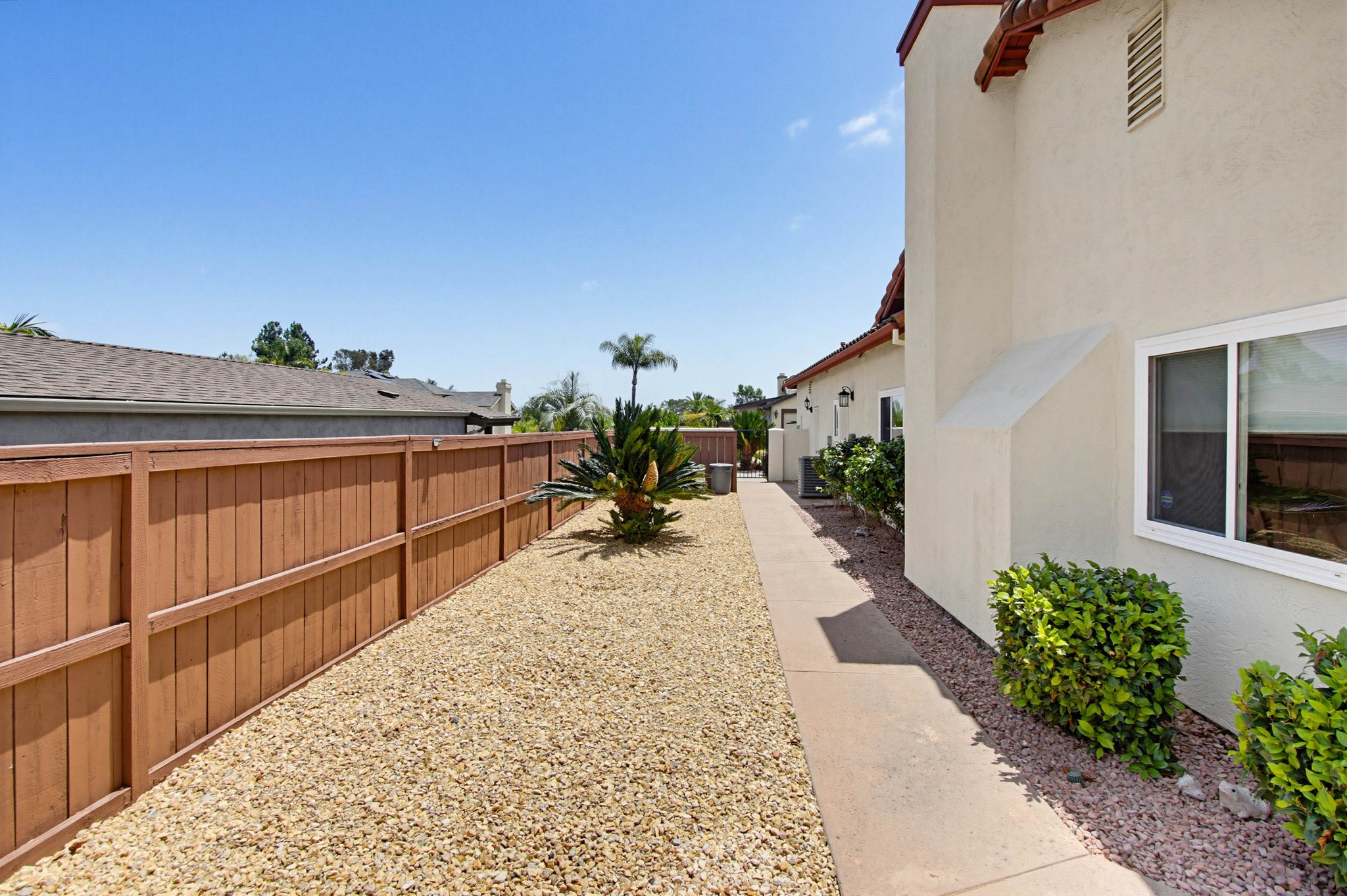 Virtual tour photo 36 of 41 for 2071 Winamar Pl