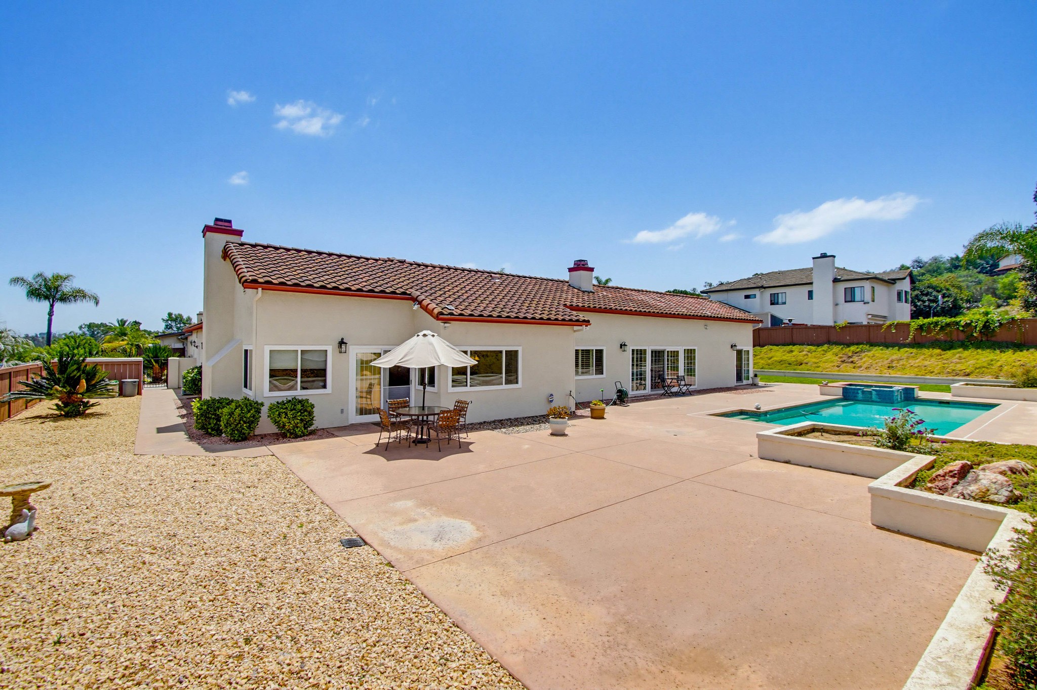 Virtual tour photo 37 of 41 for 2071 Winamar Pl