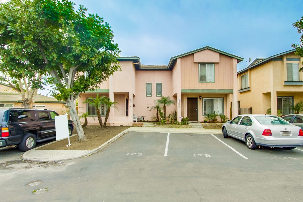 Virtual tour photo 1 of 43 for 2075 Bluehaven Ct