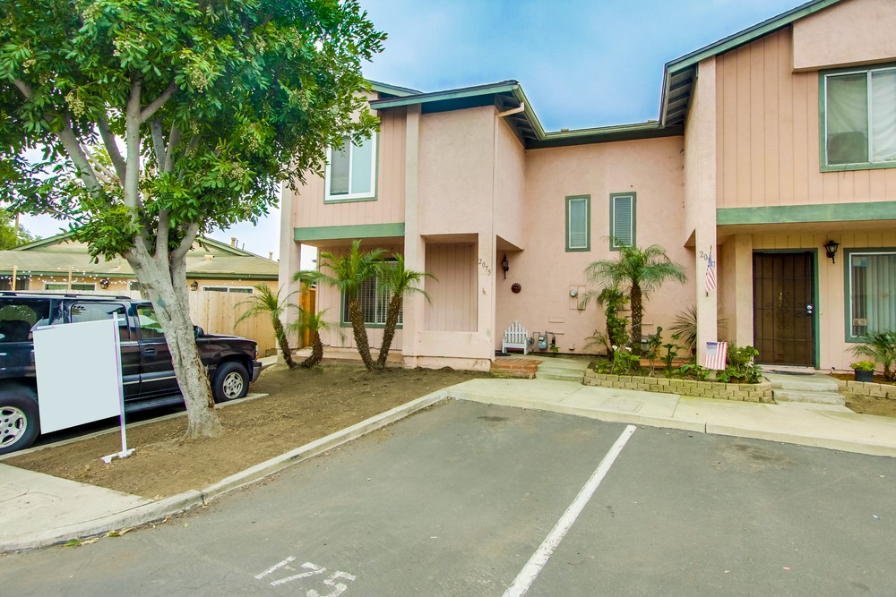 Virtual tour photo 3 of 43 for 2075 Bluehaven Ct
