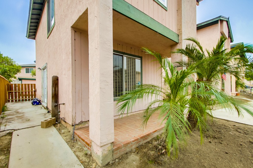 Virtual tour photo 8 of 43 for 2075 Bluehaven Ct
