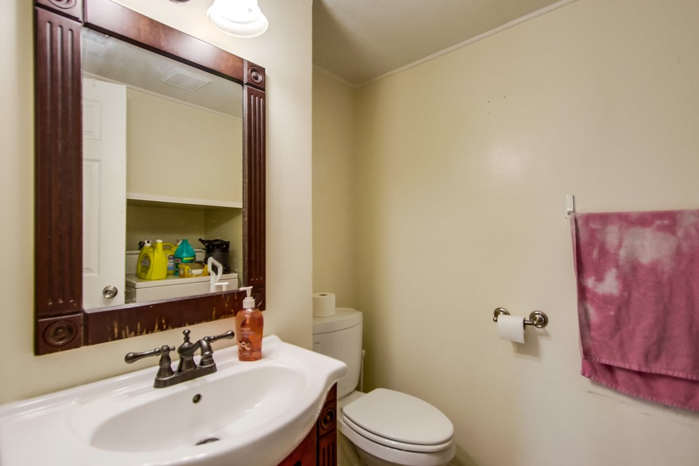 Virtual tour photo 23 of 43 for 2075 Bluehaven Ct