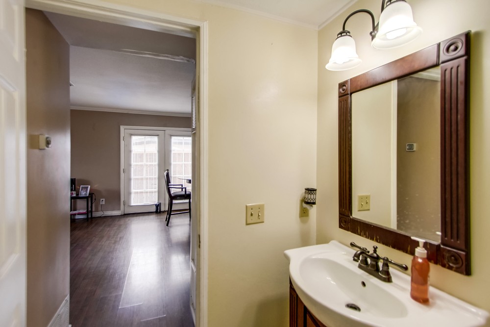 Virtual tour photo 24 of 43 for 2075 Bluehaven Ct