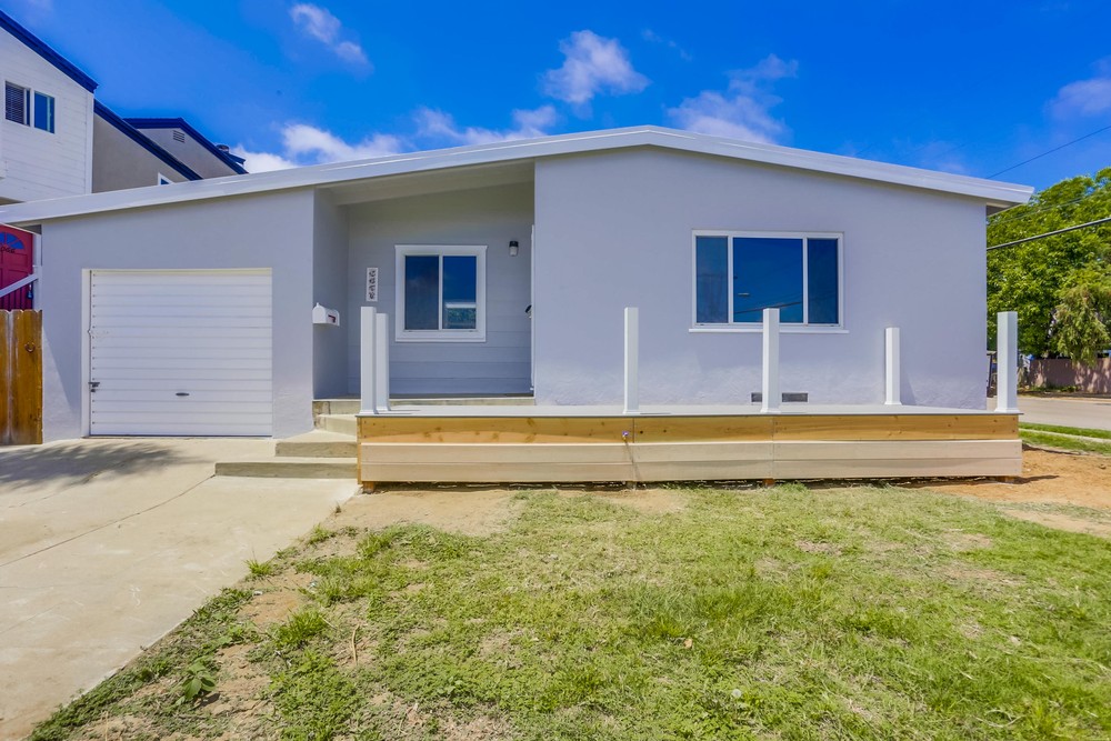 Virtual tour photo 6 of 32 for 2076 Emerald St