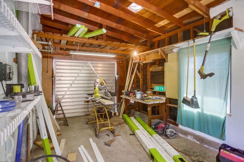 Virtual tour photo 27 of 32 for 2076 Emerald St