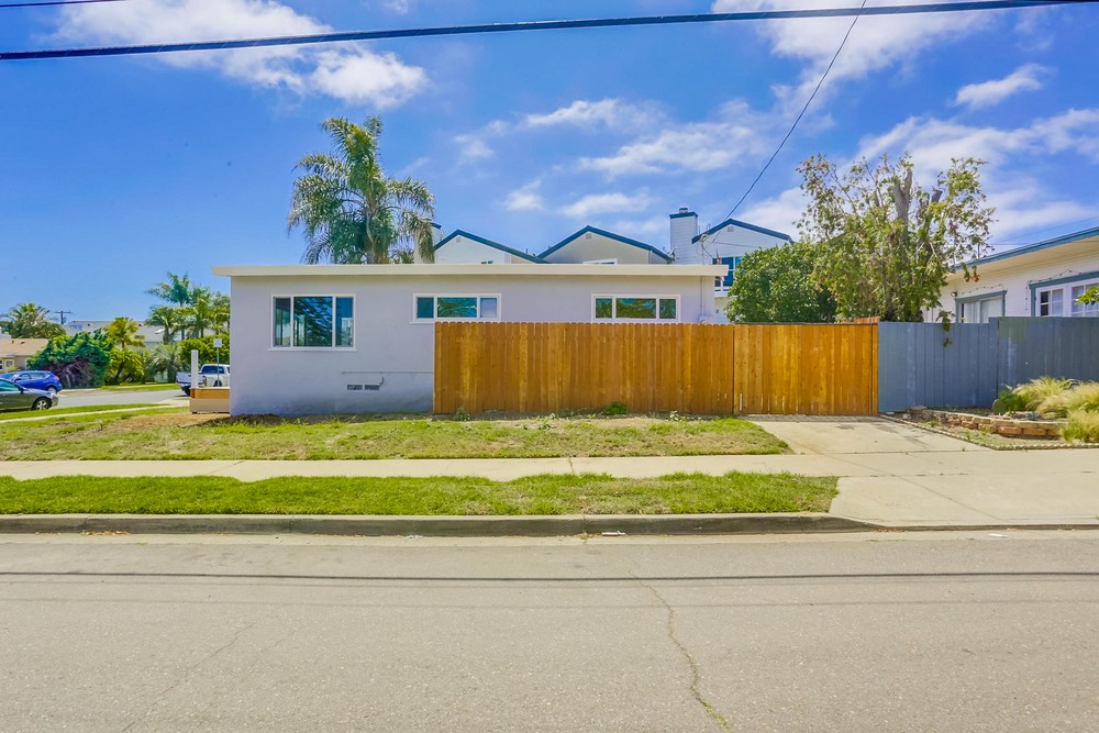 Virtual tour photo 33 of 32 for 2076 Emerald St