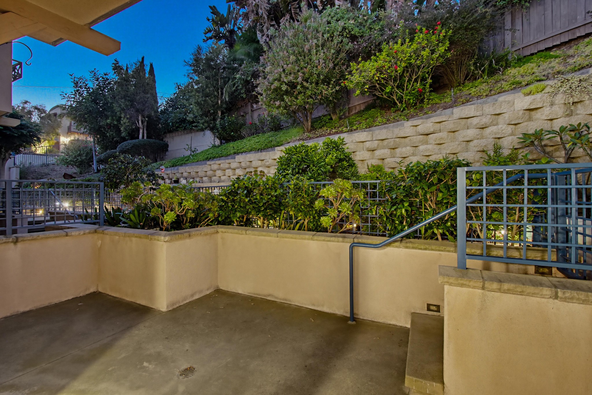 Virtual tour photo 6 of 80 for 2078 San Diego Ave