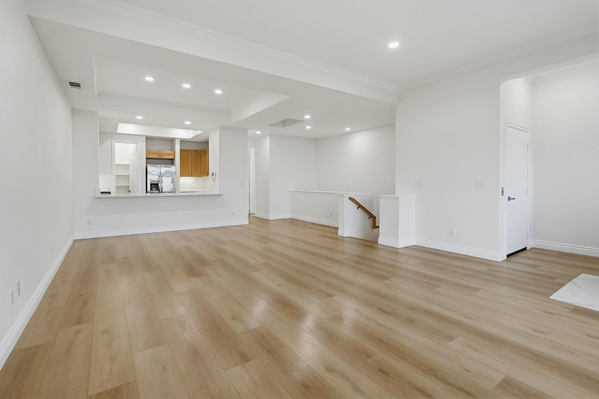 Virtual tour photo 15 of 80 for 2078 San Diego Ave