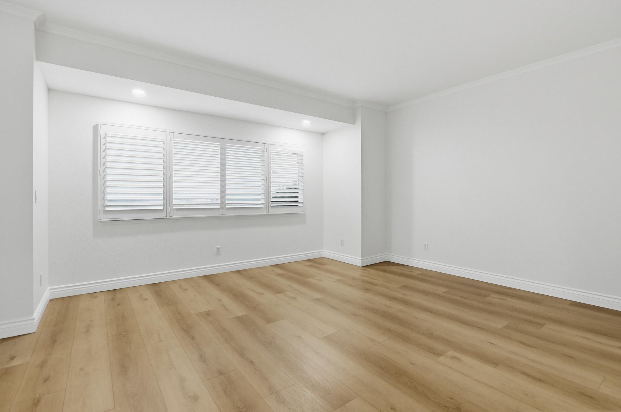 Virtual tour photo 31 of 80 for 2078 San Diego Ave