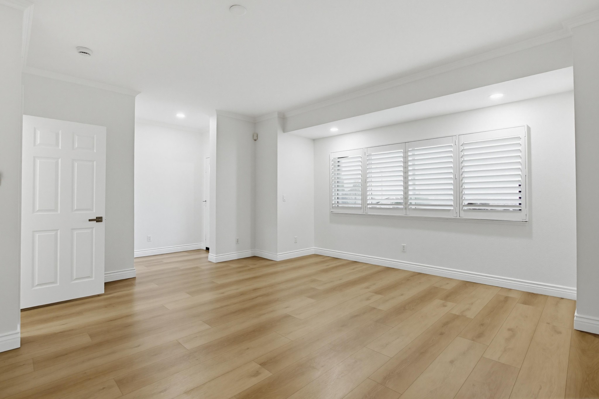 Virtual tour photo 32 of 80 for 2078 San Diego Ave
