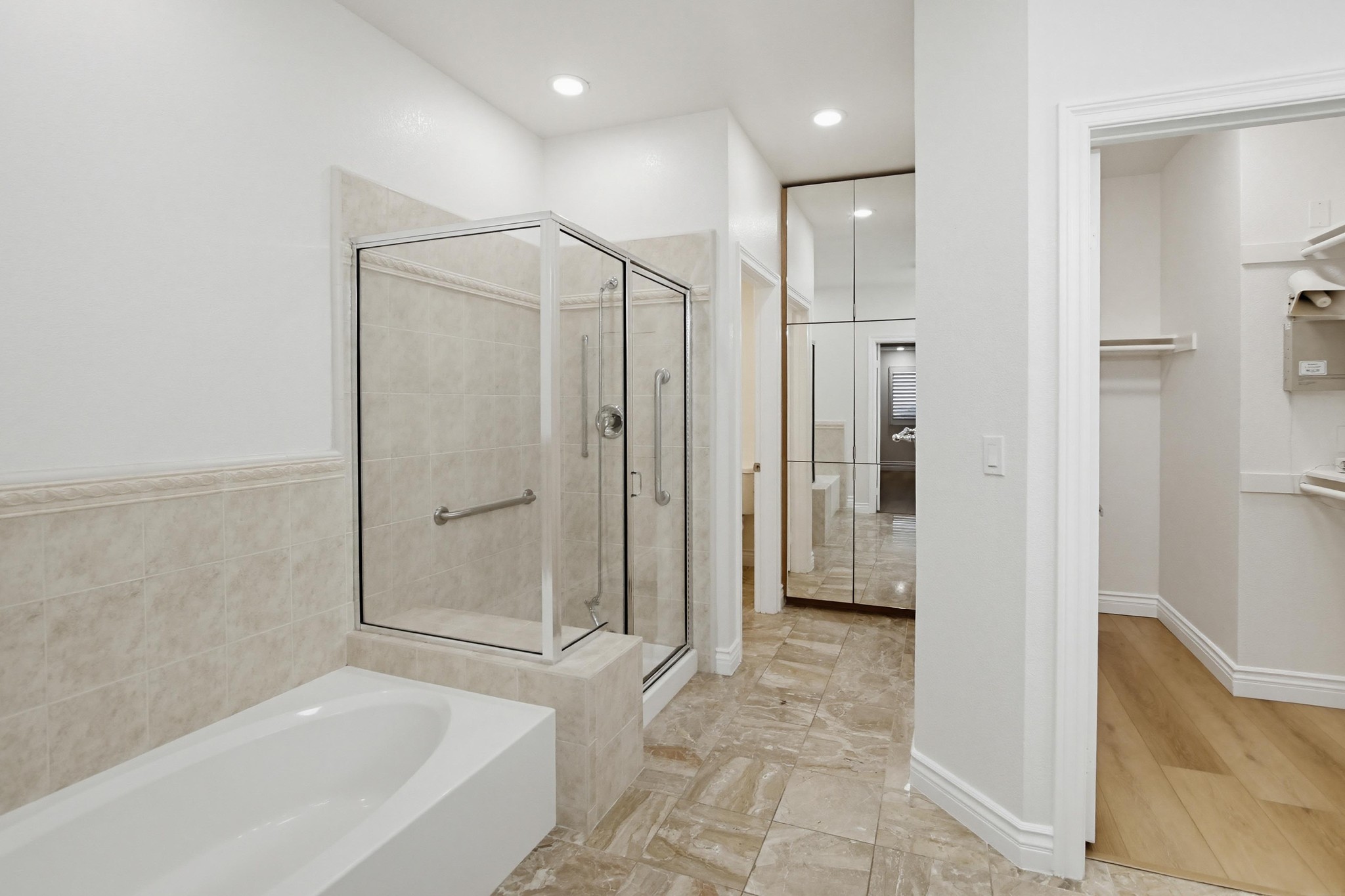 Virtual tour photo 37 of 80 for 2078 San Diego Ave