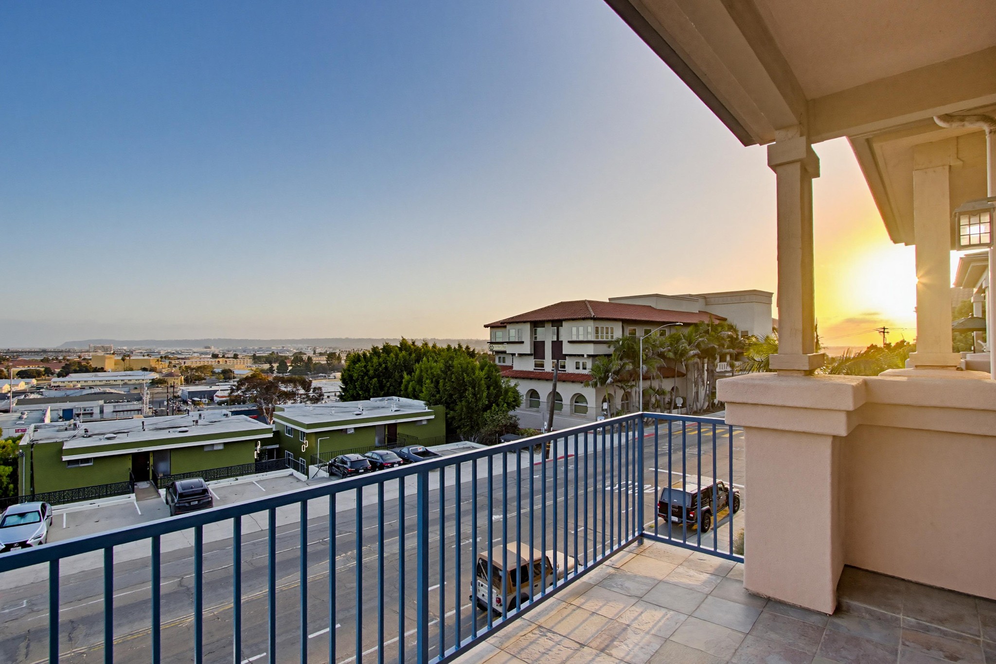 Virtual tour photo 61 of 80 for 2078 San Diego Ave