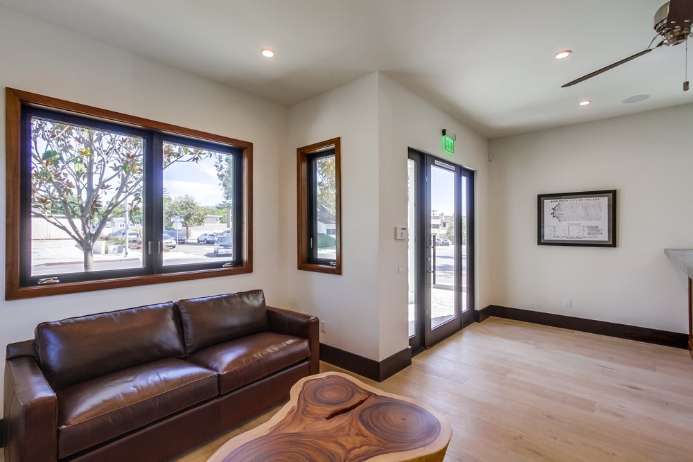 Virtual tour photo 7 of 38 for 2079 Garnet Ave