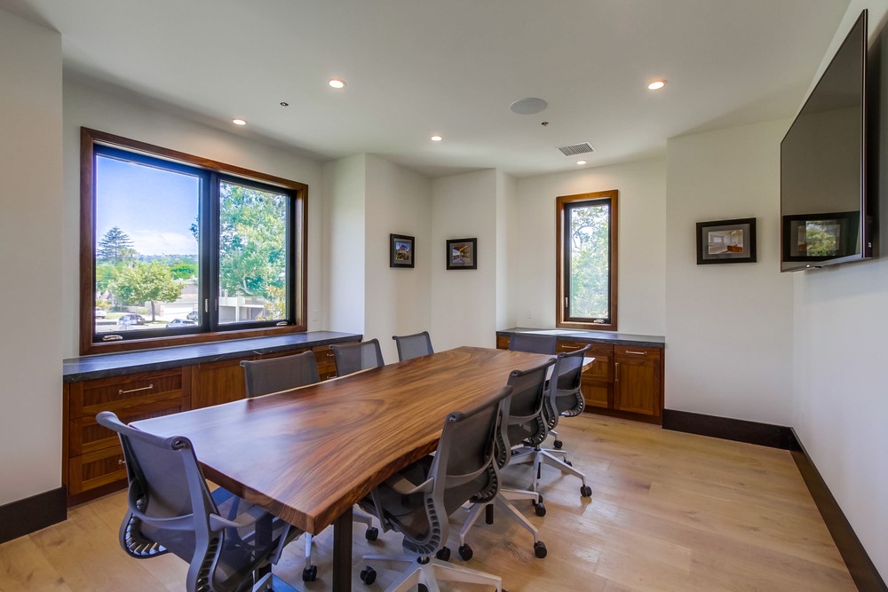 Virtual tour photo 20 of 38 for 2079 Garnet Ave