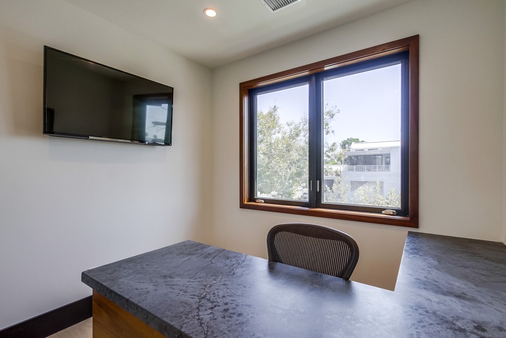 Virtual tour photo 27 of 38 for 2079 Garnet Ave