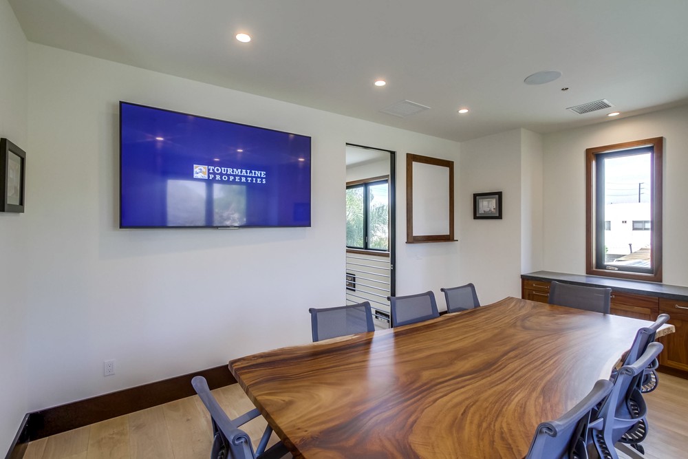 Virtual tour photo 38 of 38 for 2079 Garnet Ave