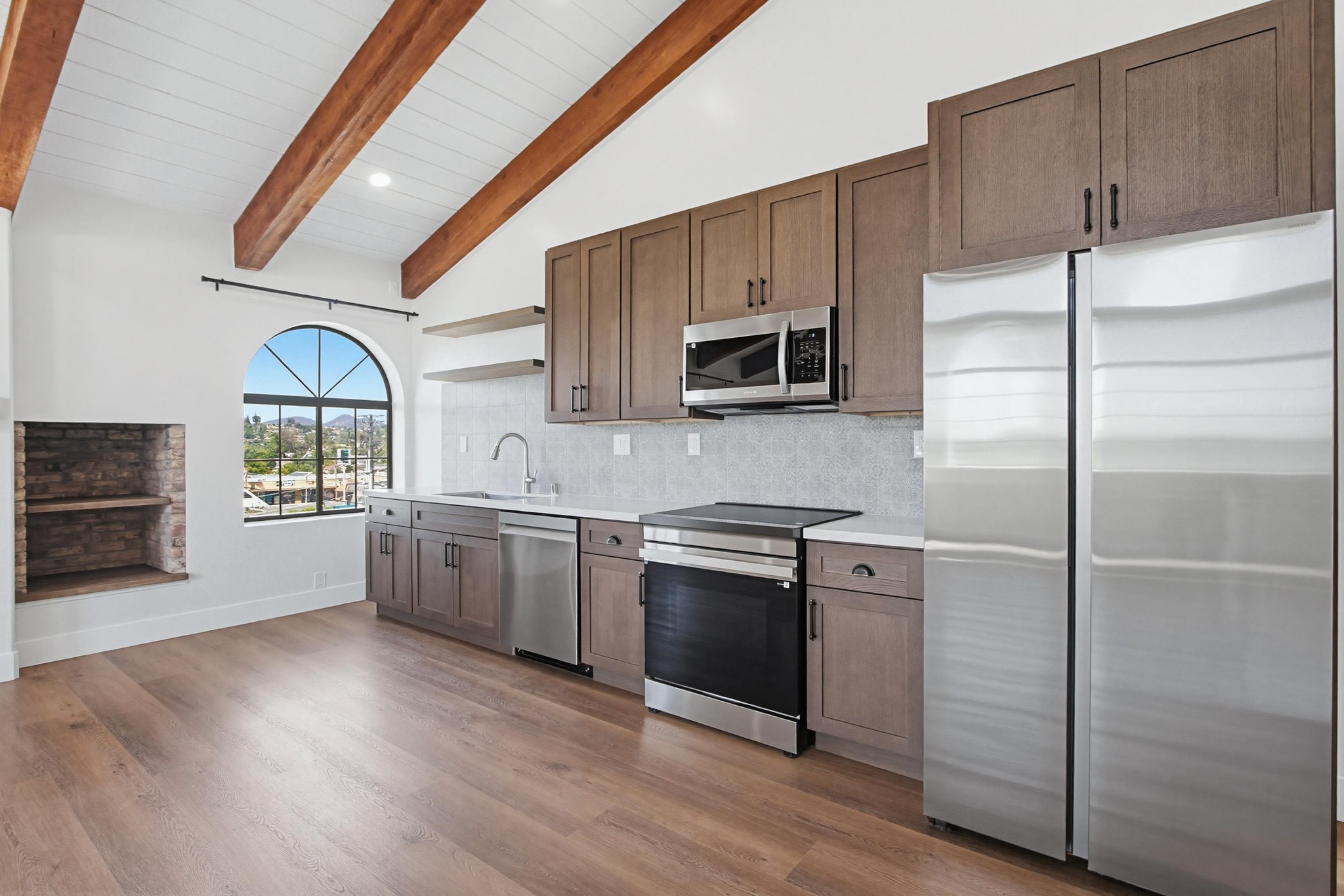 Virtual tour photo 18 of 47 for 208 W 9th Ave
