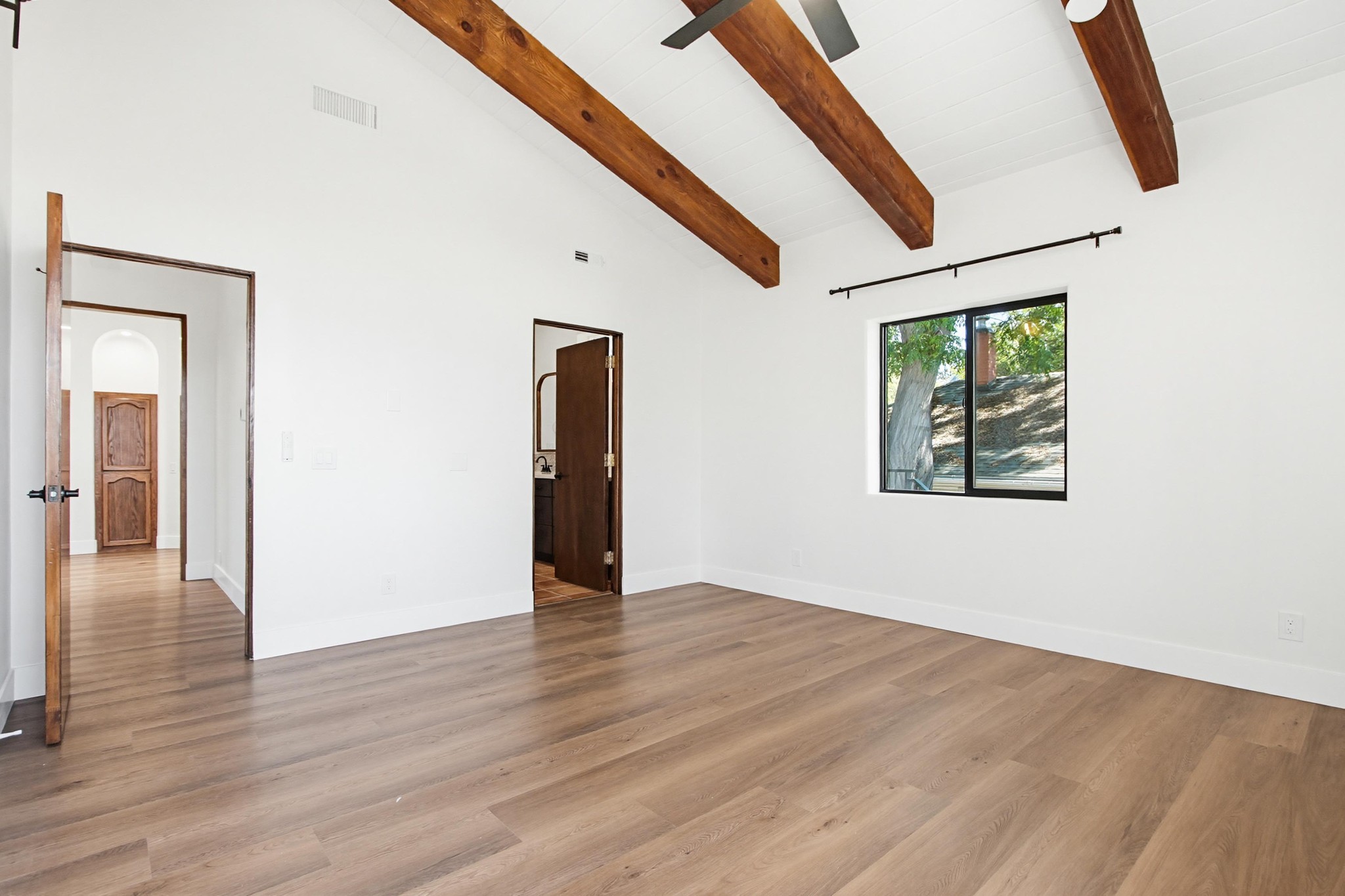 Virtual tour photo 24 of 47 for 208 W 9th Ave