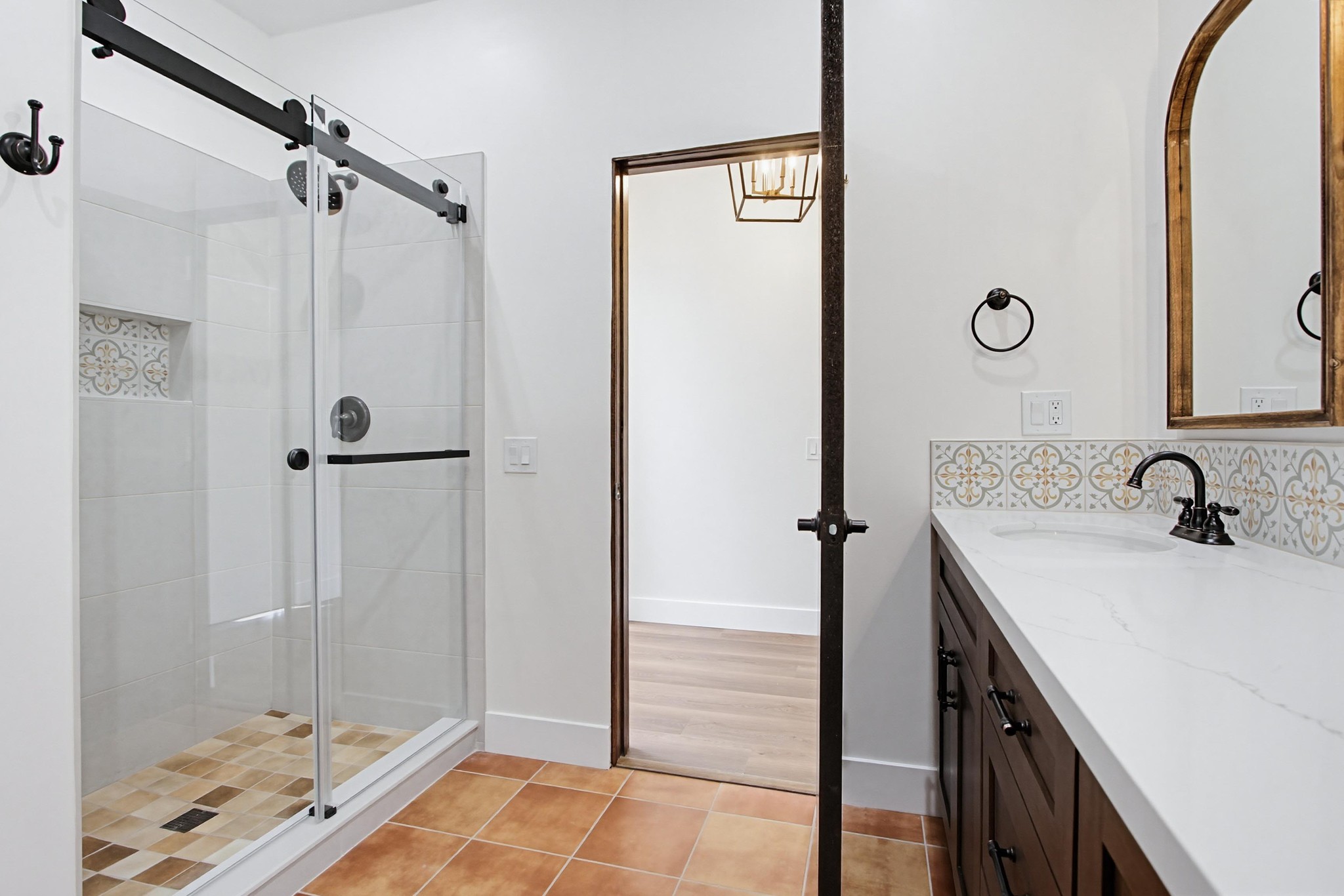 Virtual tour photo 28 of 47 for 208 W 9th Ave