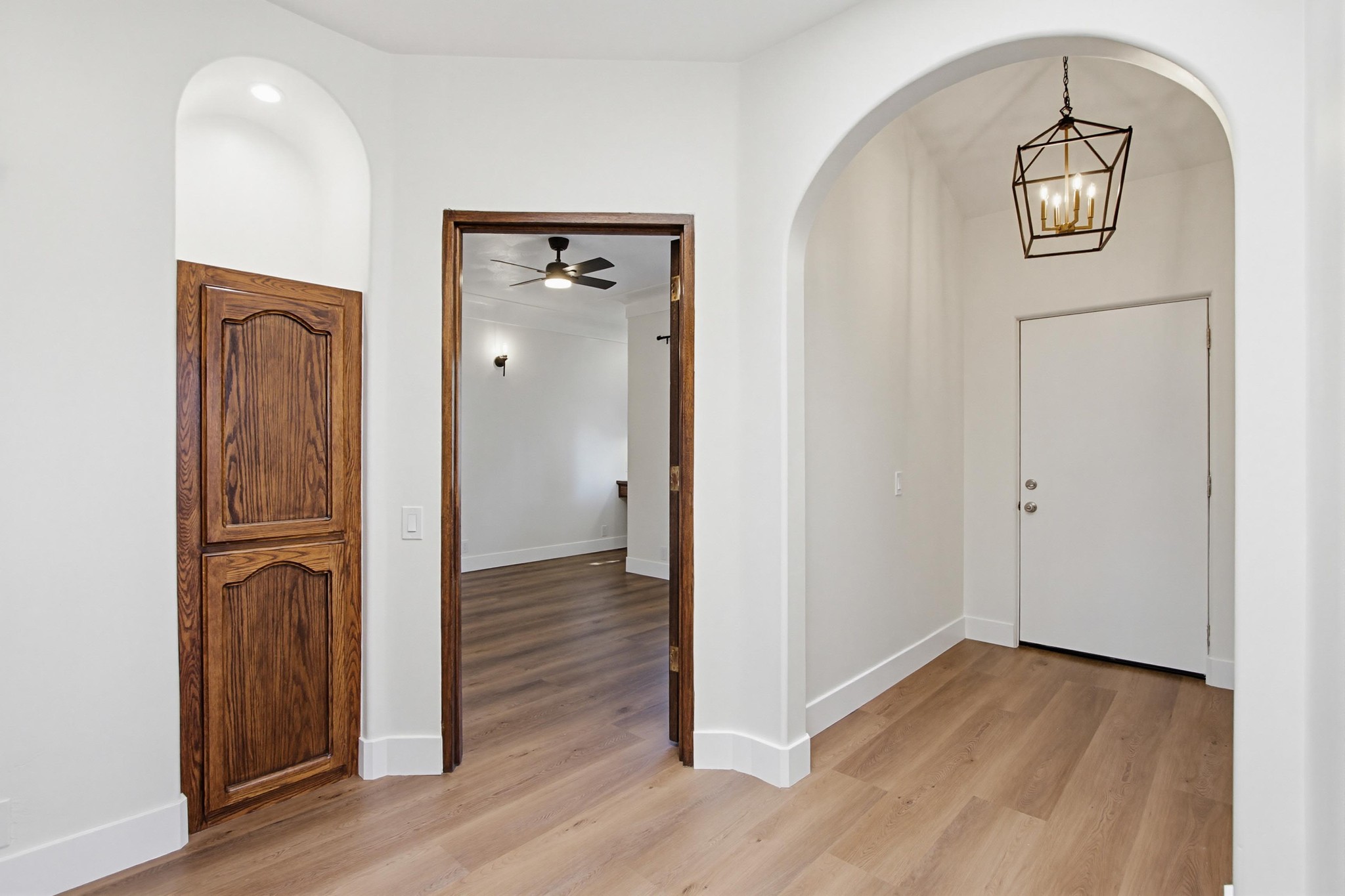 Virtual tour photo 29 of 47 for 208 W 9th Ave