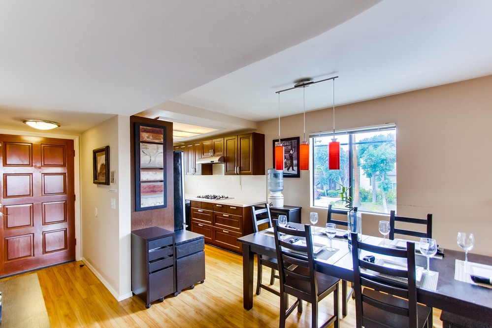 Virtual tour photo 6 of 42 for 2080 Hornblend Street #1