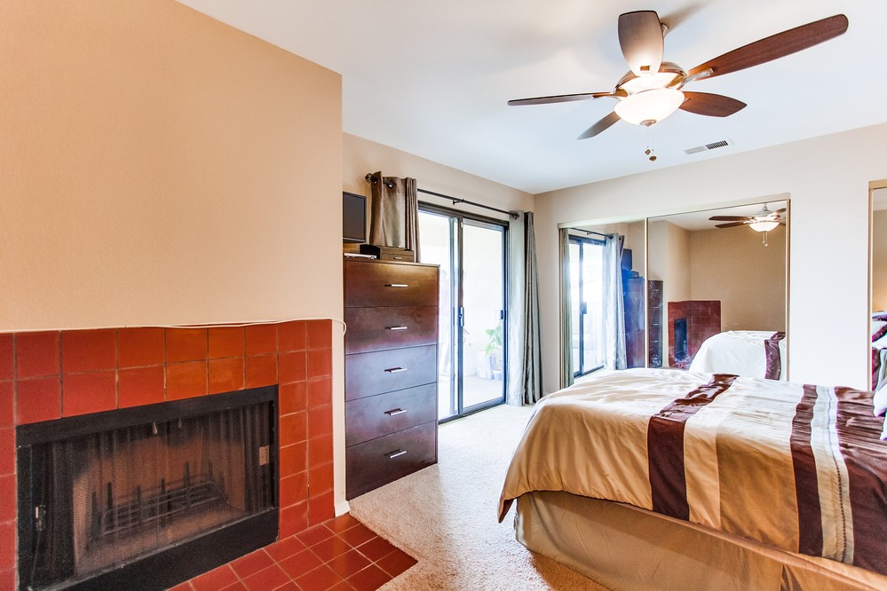 Virtual tour photo 27 of 42 for 2080 Hornblend Street #1