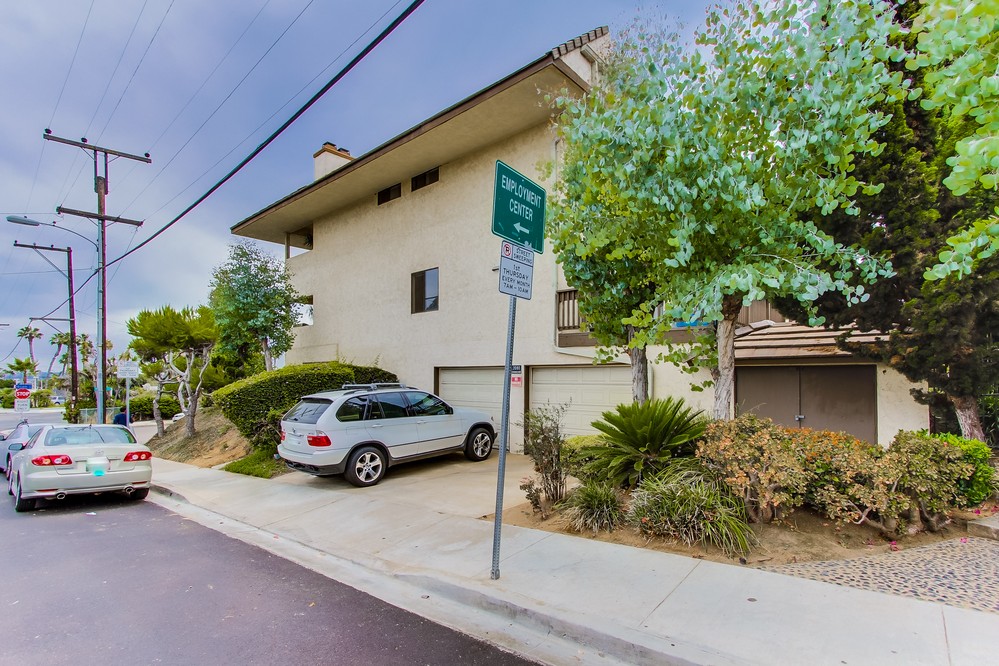 Virtual tour photo 42 of 42 for 2080 Hornblend Street #1