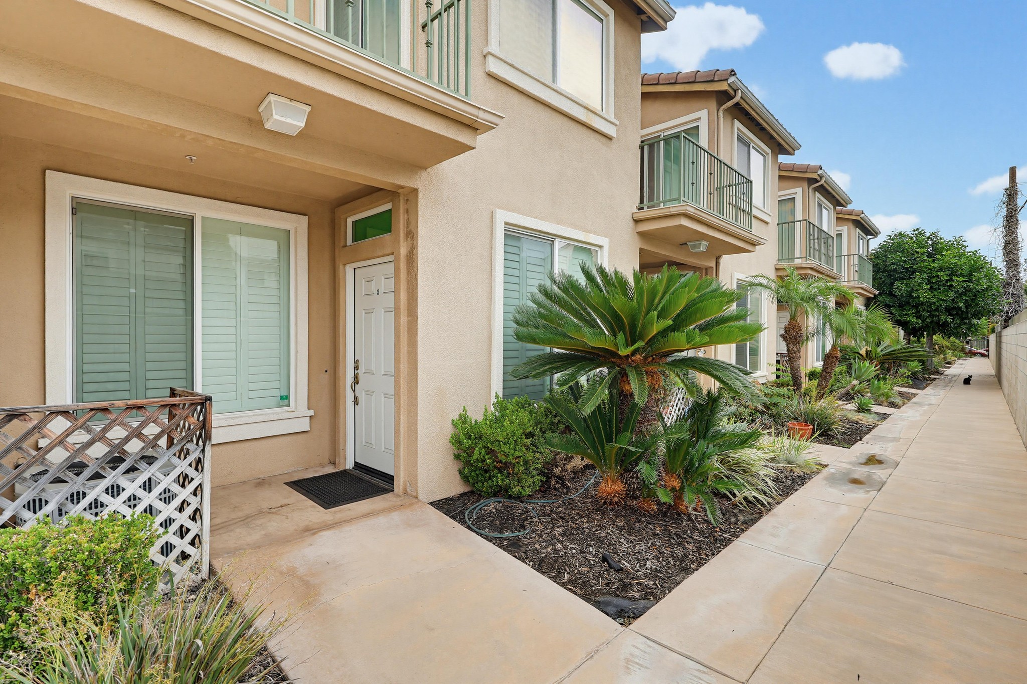 Virtual tour photo 6 of 73 for 20809 Seine Ave UNIT 4