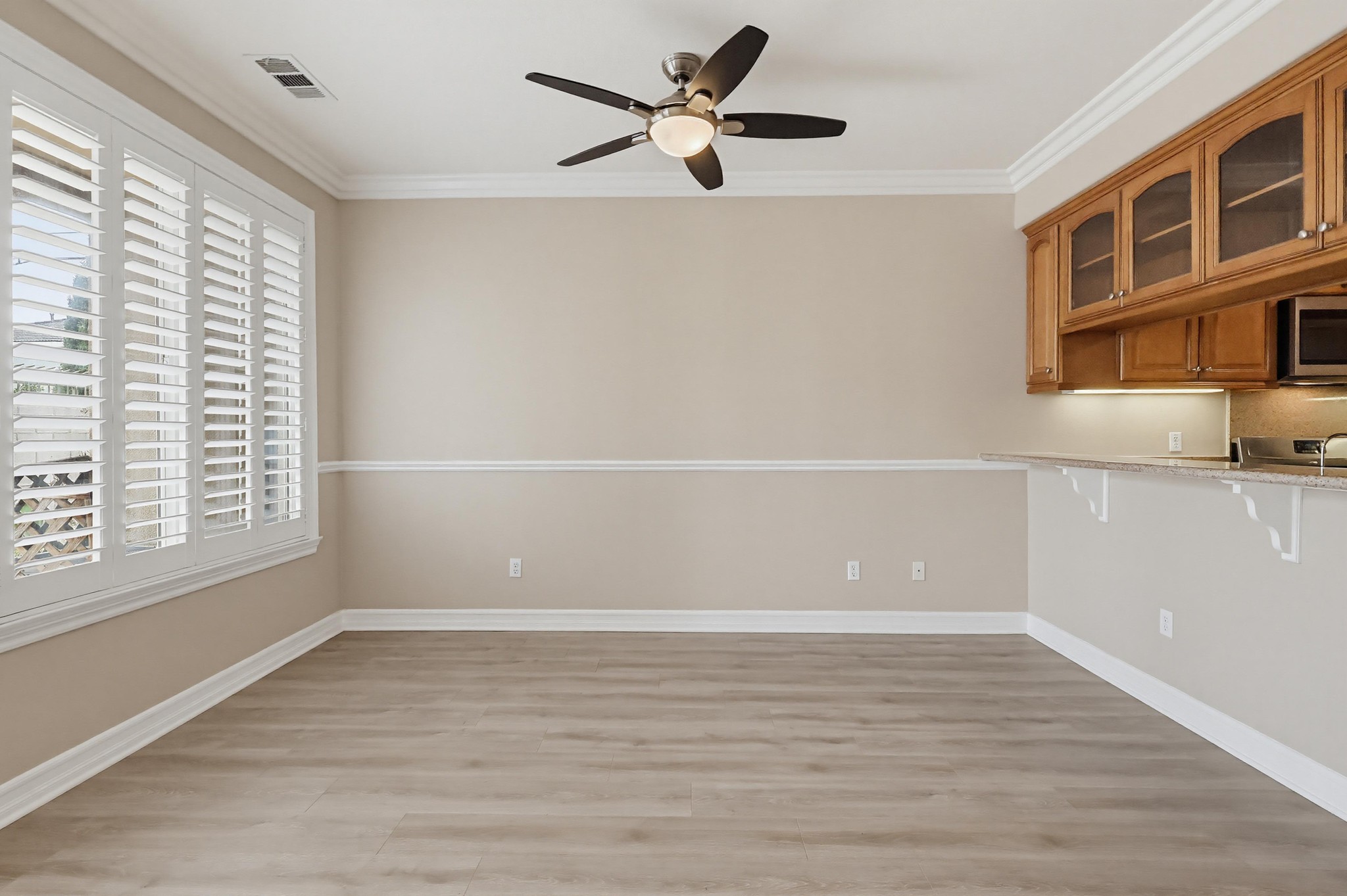 Virtual tour photo 15 of 73 for 20809 Seine Ave UNIT 4