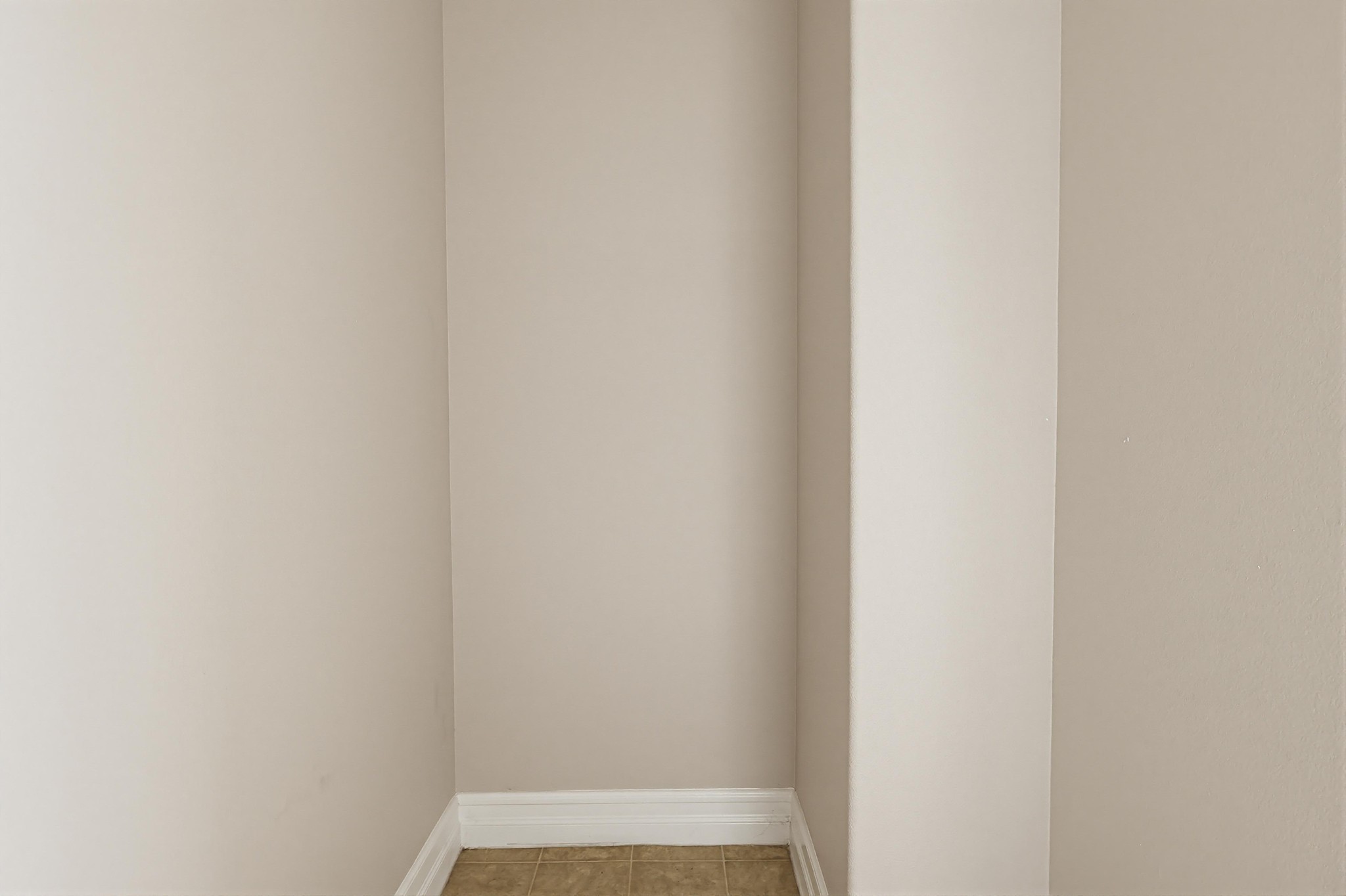 Virtual tour photo 56 of 73 for 20809 Seine Ave UNIT 4