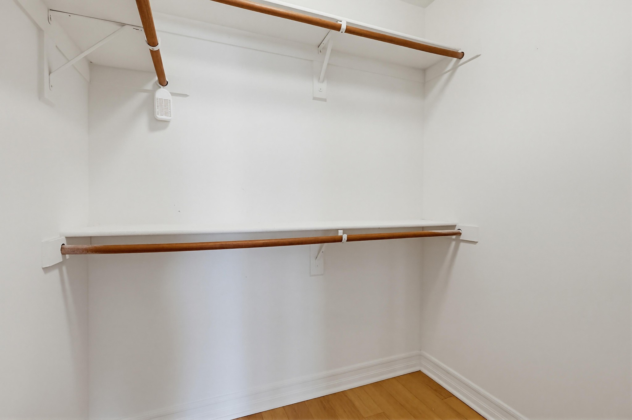 Virtual tour photo 61 of 73 for 20809 Seine Ave UNIT 4