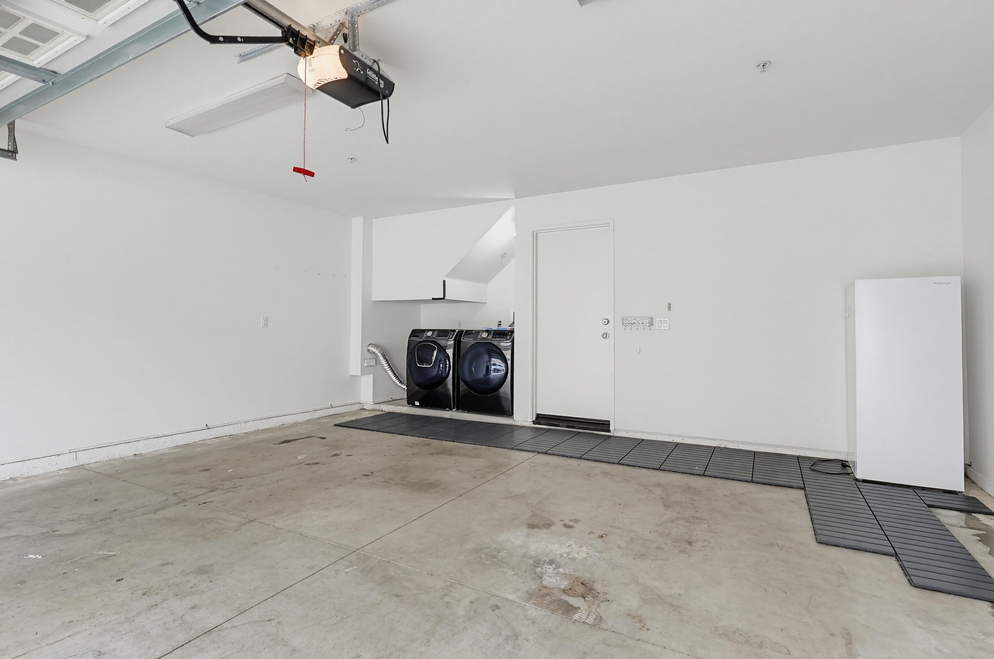 Virtual tour photo 66 of 73 for 20809 Seine Ave UNIT 4
