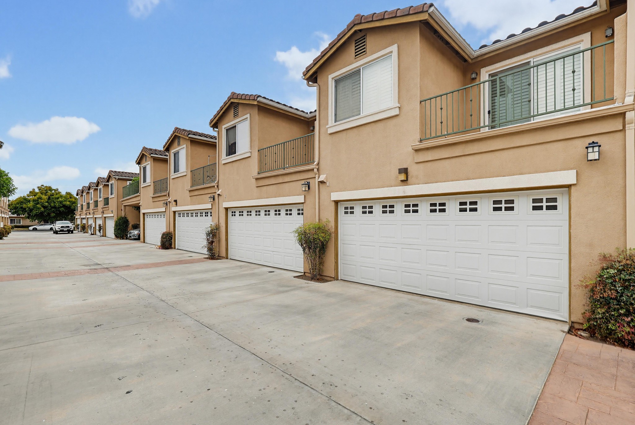 Virtual tour photo 71 of 73 for 20809 Seine Ave UNIT 4