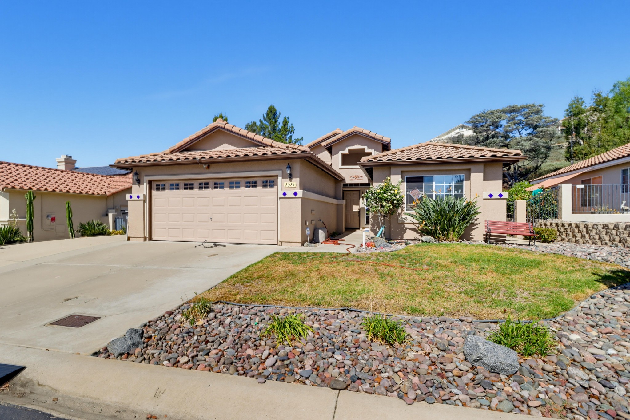 Virtual tour photo 3 of 39 for 2081 Larkspur Dr