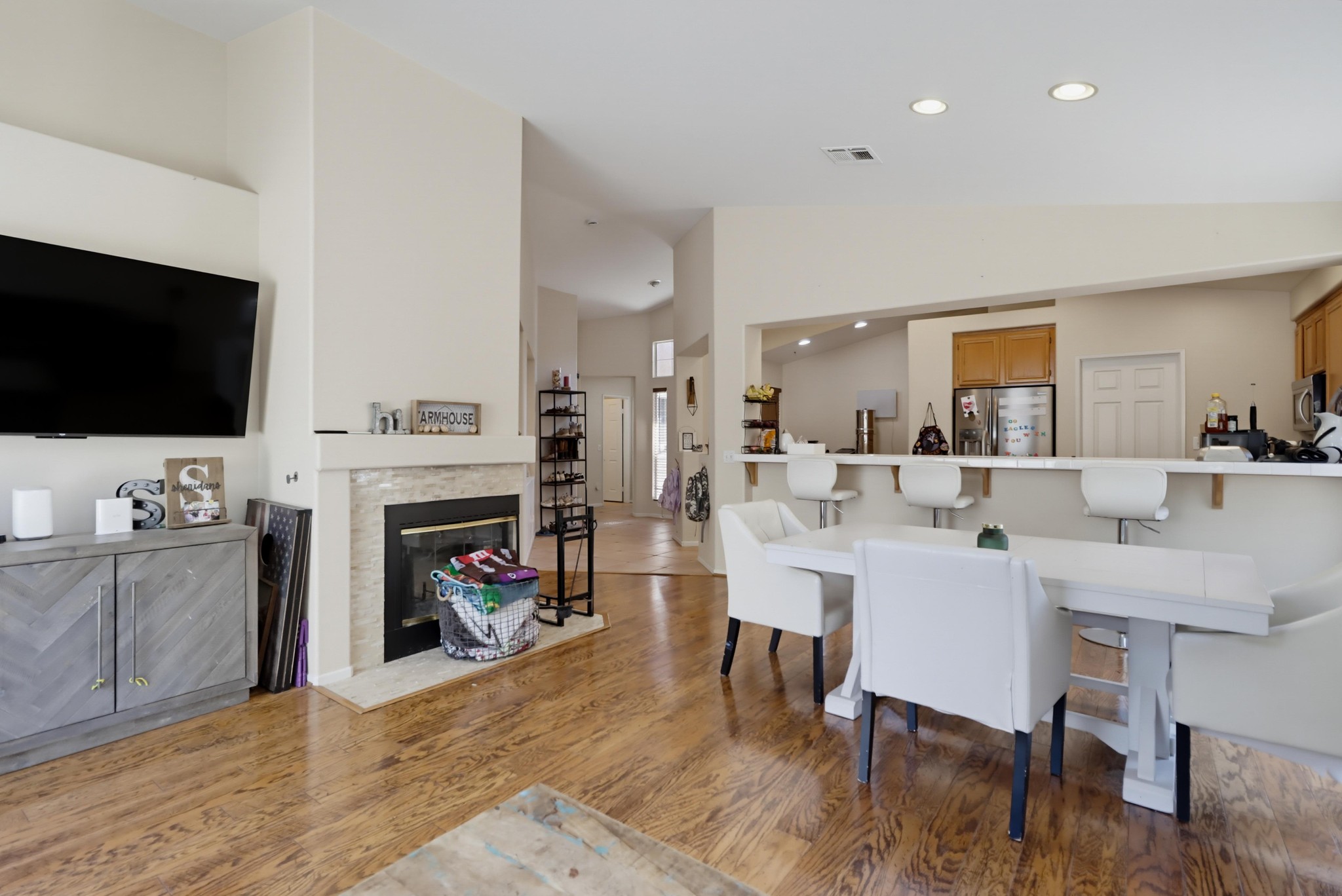 Virtual tour photo 11 of 39 for 2081 Larkspur Dr