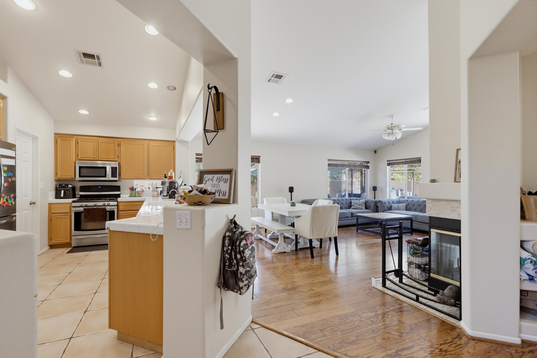 Virtual tour photo 12 of 39 for 2081 Larkspur Dr