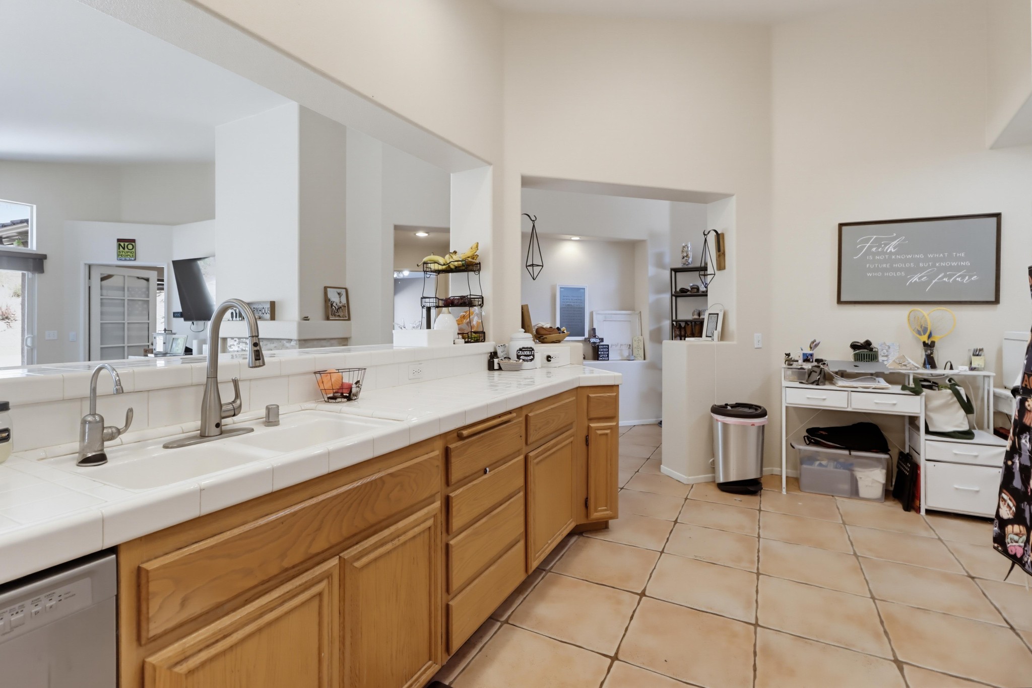 Virtual tour photo 16 of 39 for 2081 Larkspur Dr