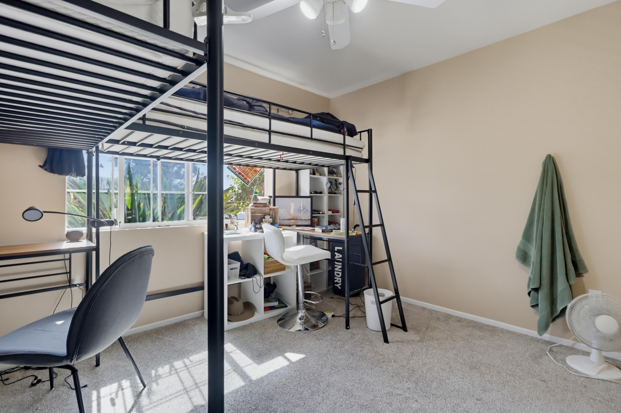 Virtual tour photo 18 of 39 for 2081 Larkspur Dr