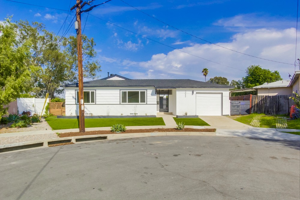 Virtual tour photo 1 of 47 for 2085 Laurinda Pl