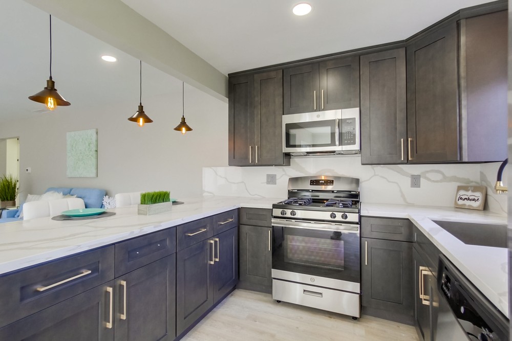 Virtual tour photo 15 of 47 for 2085 Laurinda Pl