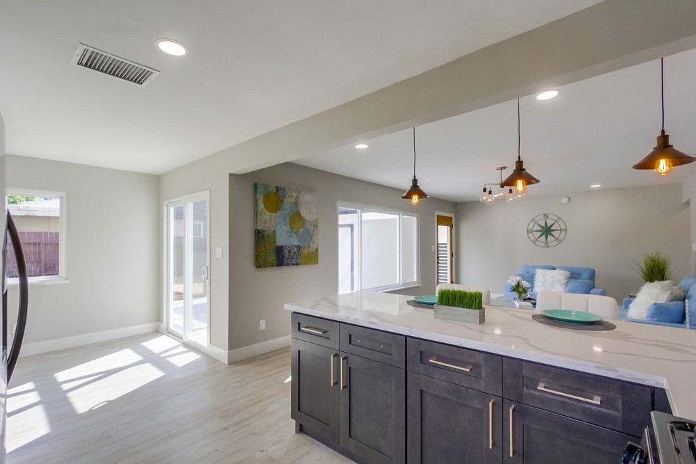 Virtual tour photo 17 of 47 for 2085 Laurinda Pl