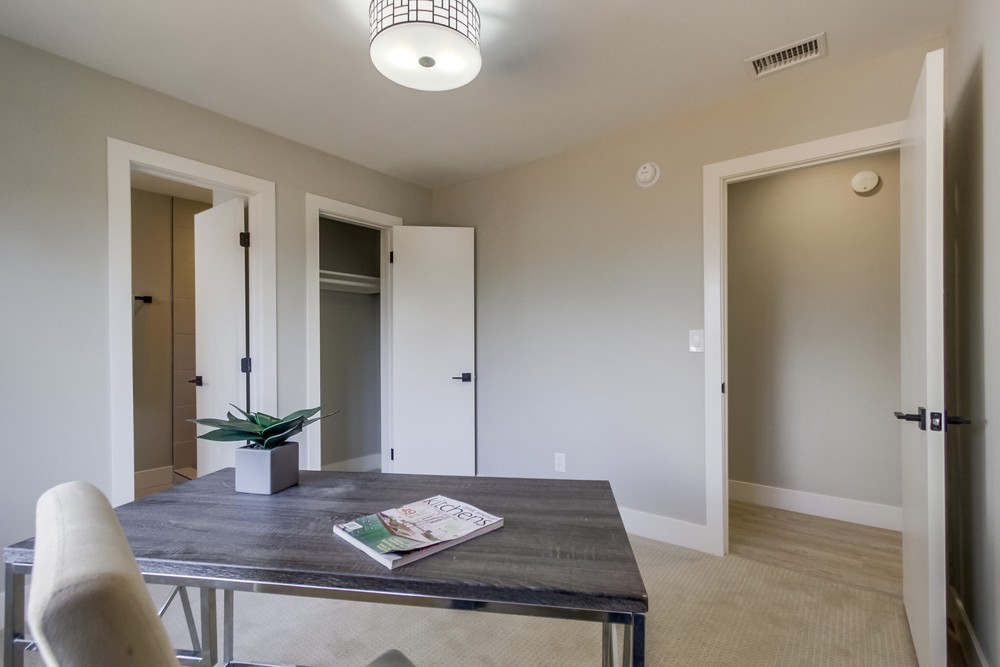Virtual tour photo 27 of 47 for 2085 Laurinda Pl