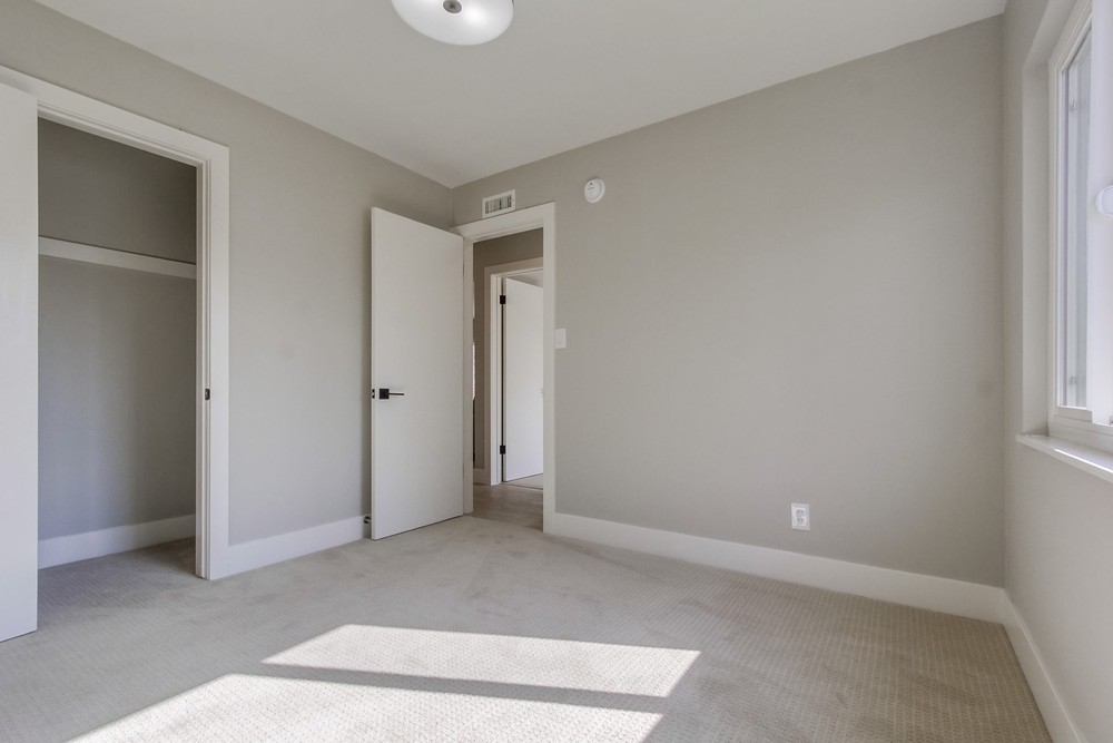 Virtual tour photo 33 of 47 for 2085 Laurinda Pl