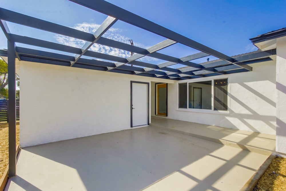 Virtual tour photo 41 of 47 for 2085 Laurinda Pl