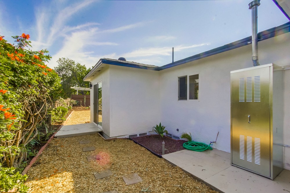 Virtual tour photo 45 of 47 for 2085 Laurinda Pl