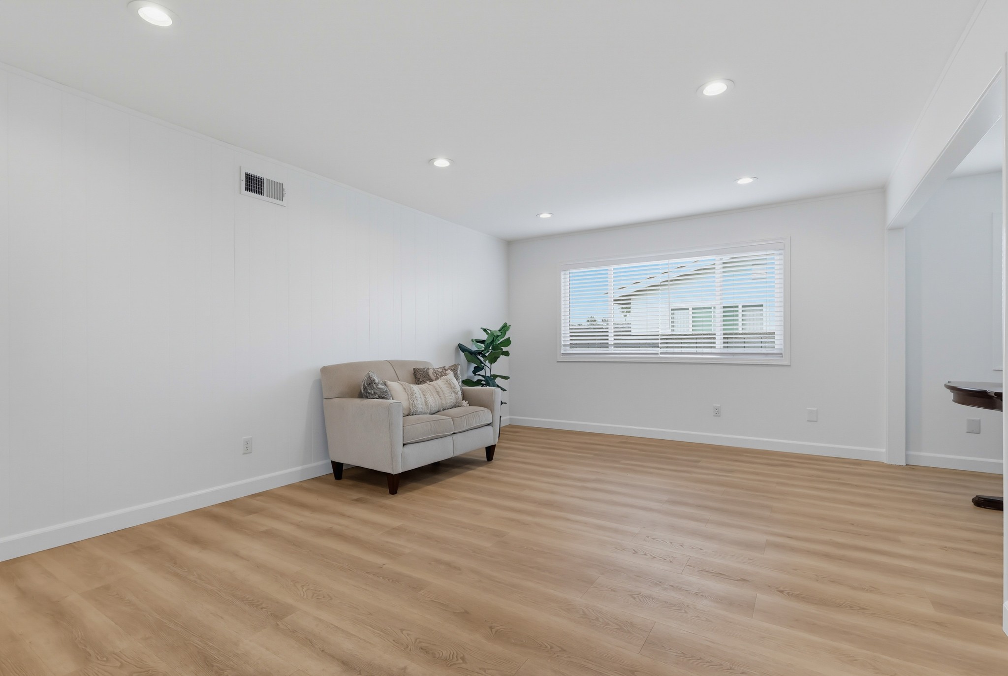 Virtual tour photo 14 of 88 for 2086 Arriba Dr