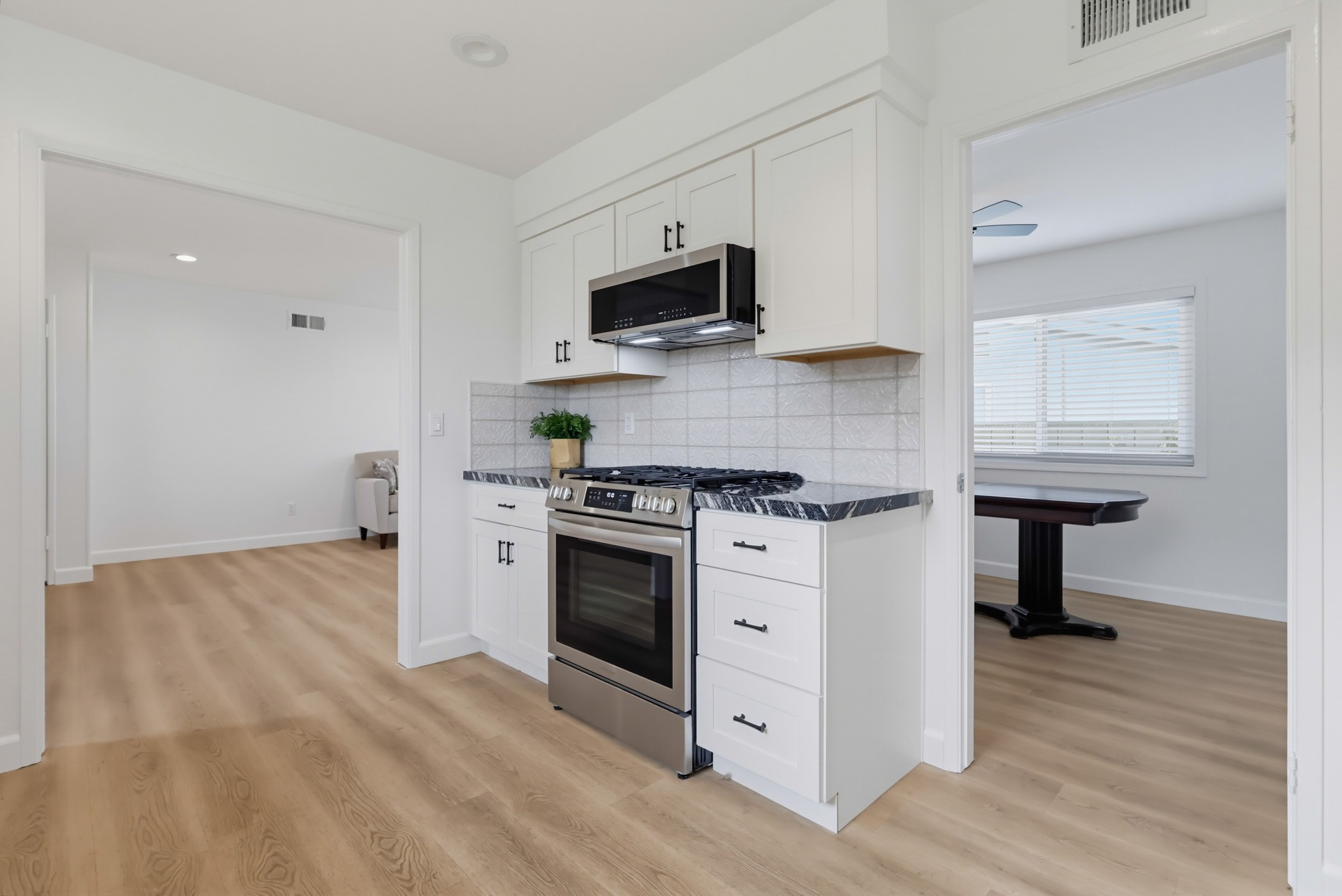 Virtual tour photo 25 of 88 for 2086 Arriba Dr